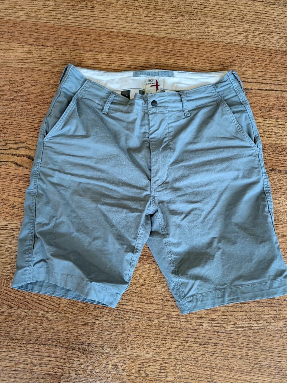 Relwen Men’s Flyweight Flex Shorts - Size 30 - Rhino Gray